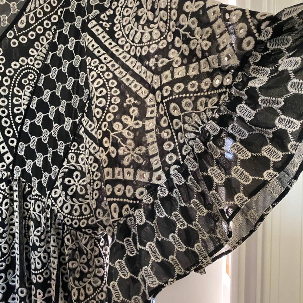 Akemi + kin dress
